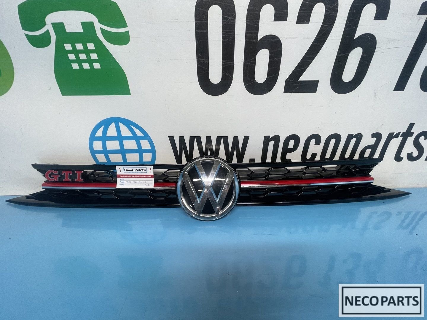 VW POLO 2G GTI GRILL ORIGINEEL ALLES LEVERBAAR !!!, Volkswagen, -, Garde-boue, Utilisé