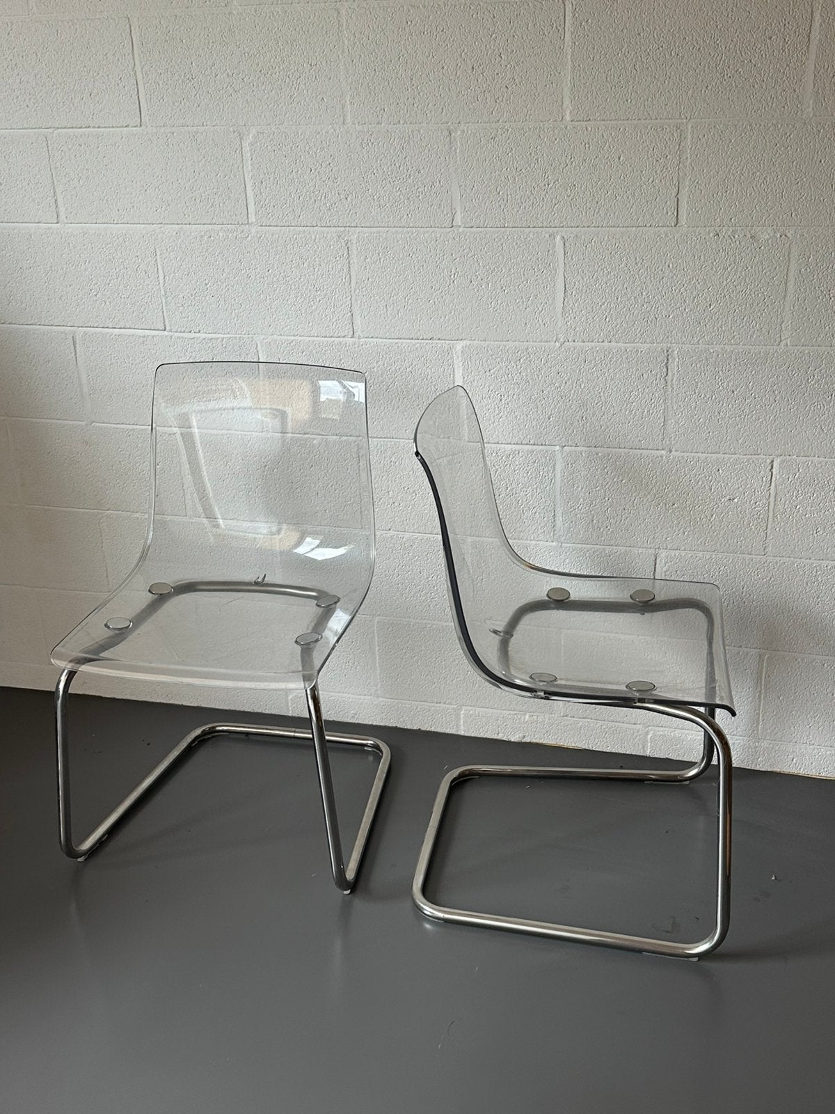Ikea TOBIAS eetkamerstoel (set van 2), Huis en Inrichting, Stoelen, Ophalen, Kunststof, Gebruikt, Twee