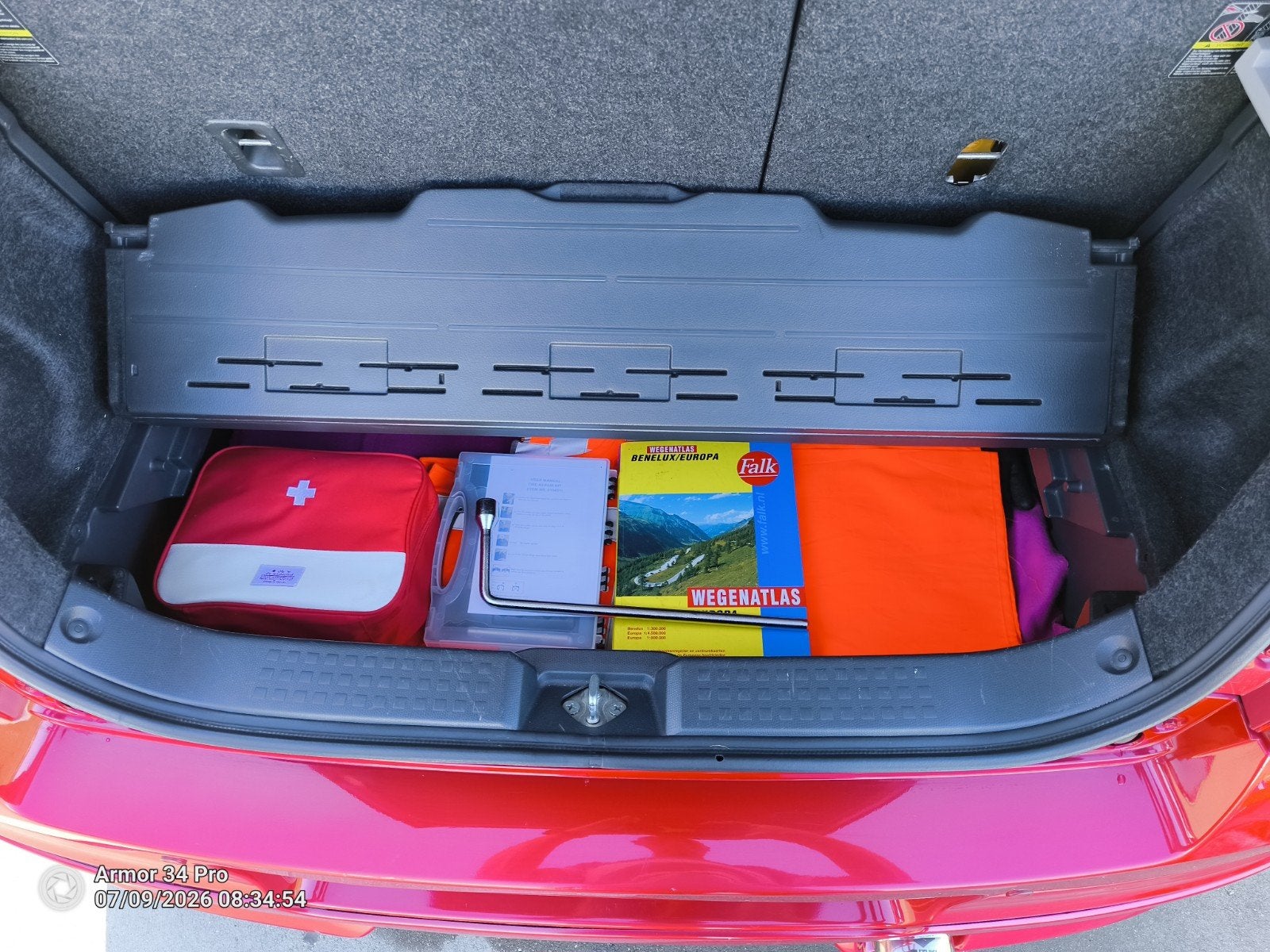 Suzuki Swift., Particulier, Rouge, Achat
