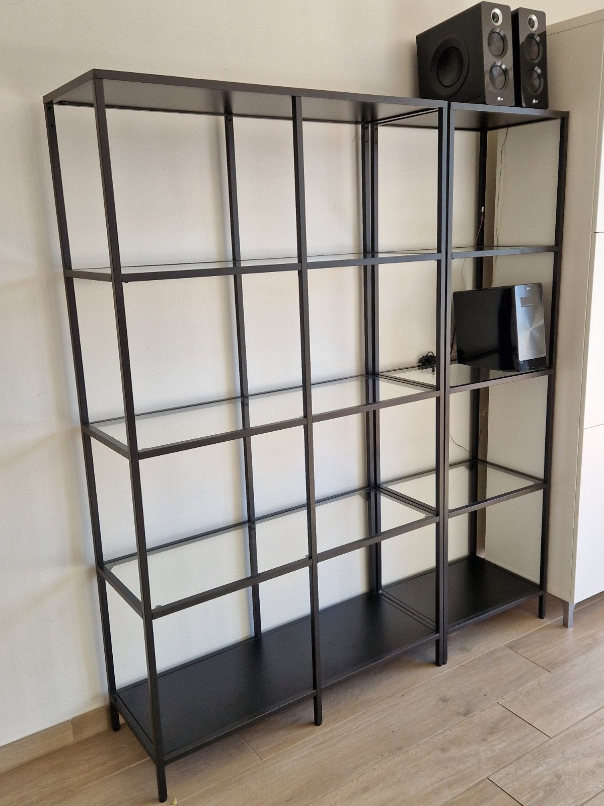 Stellingkast Vittsjo Ikea zwart bruin 100x175 en 51x175, Huis en Inrichting, Ophalen, Gebruikt