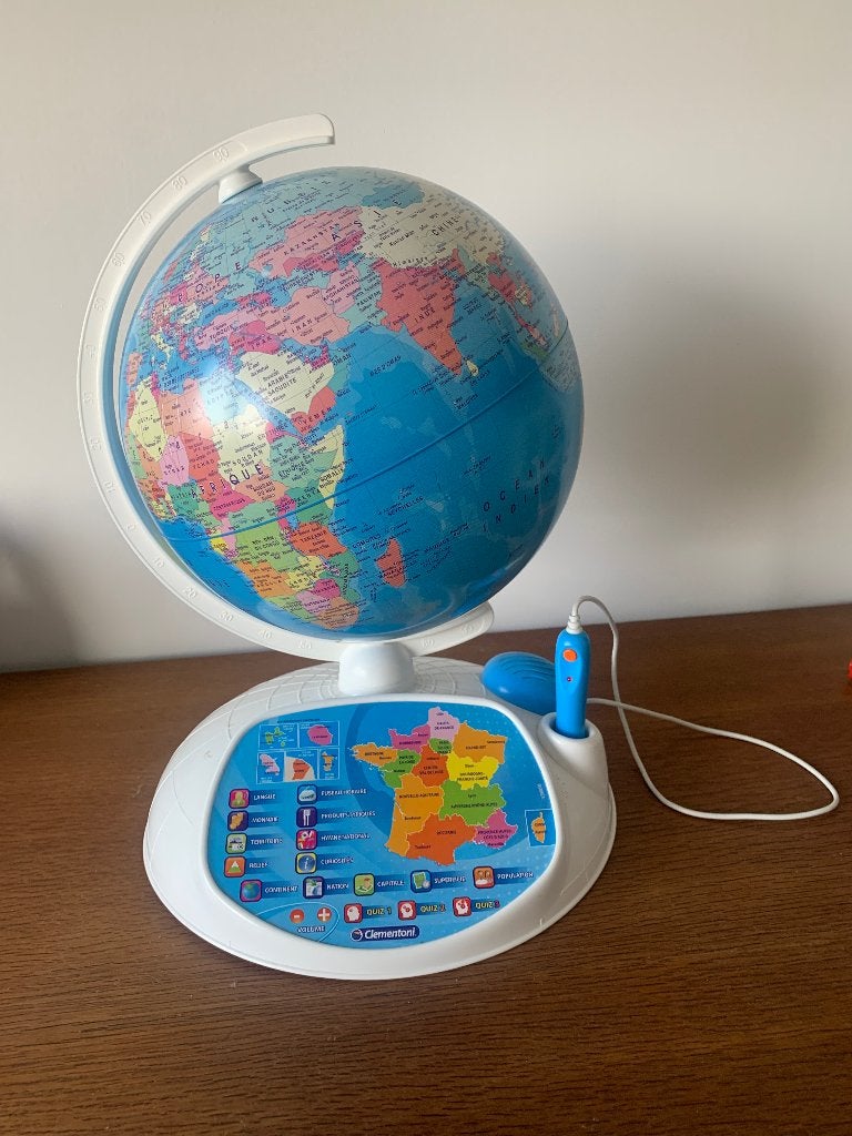 Globe terrestre interactif, Maison & Meubles, Accessoires pour la Maison | Globes, Éducatif, Comme neuf, Enlèvement, Plastique