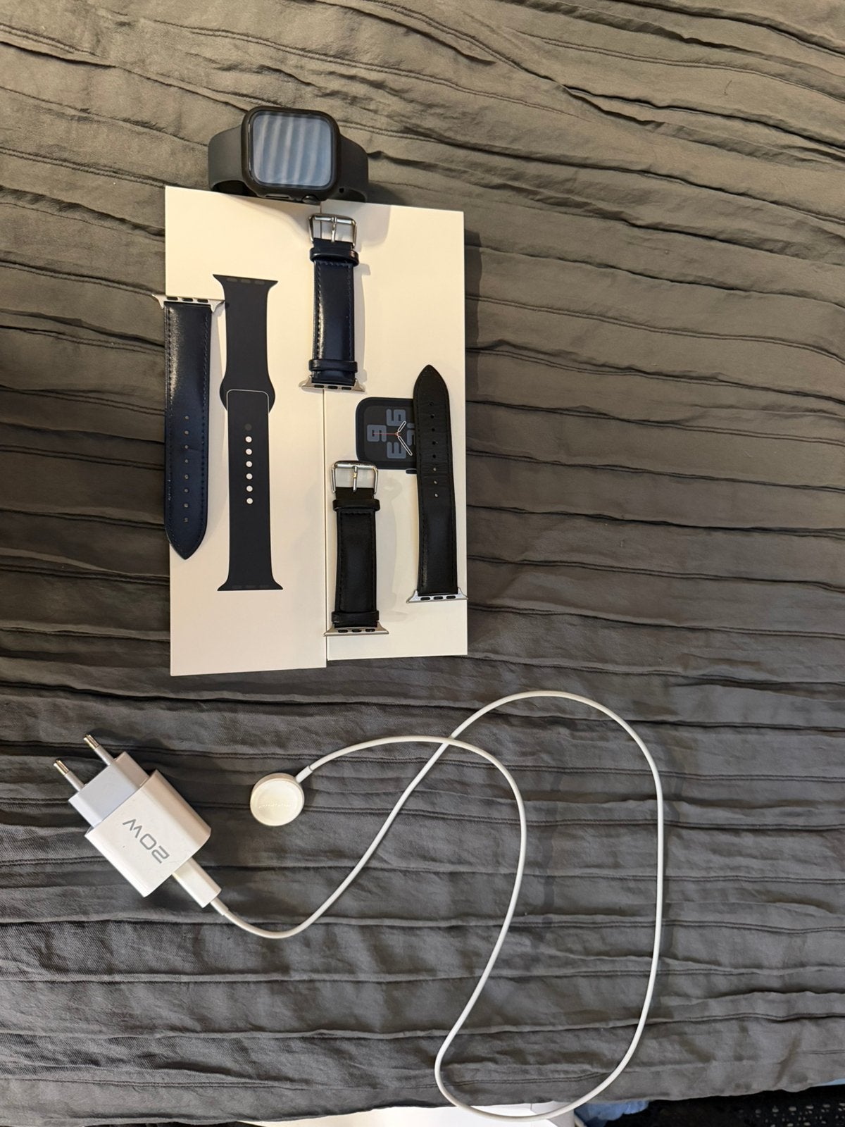 Montre connectée, Computers en Software, Apple Desktops, Ophalen, Zo goed als nieuw