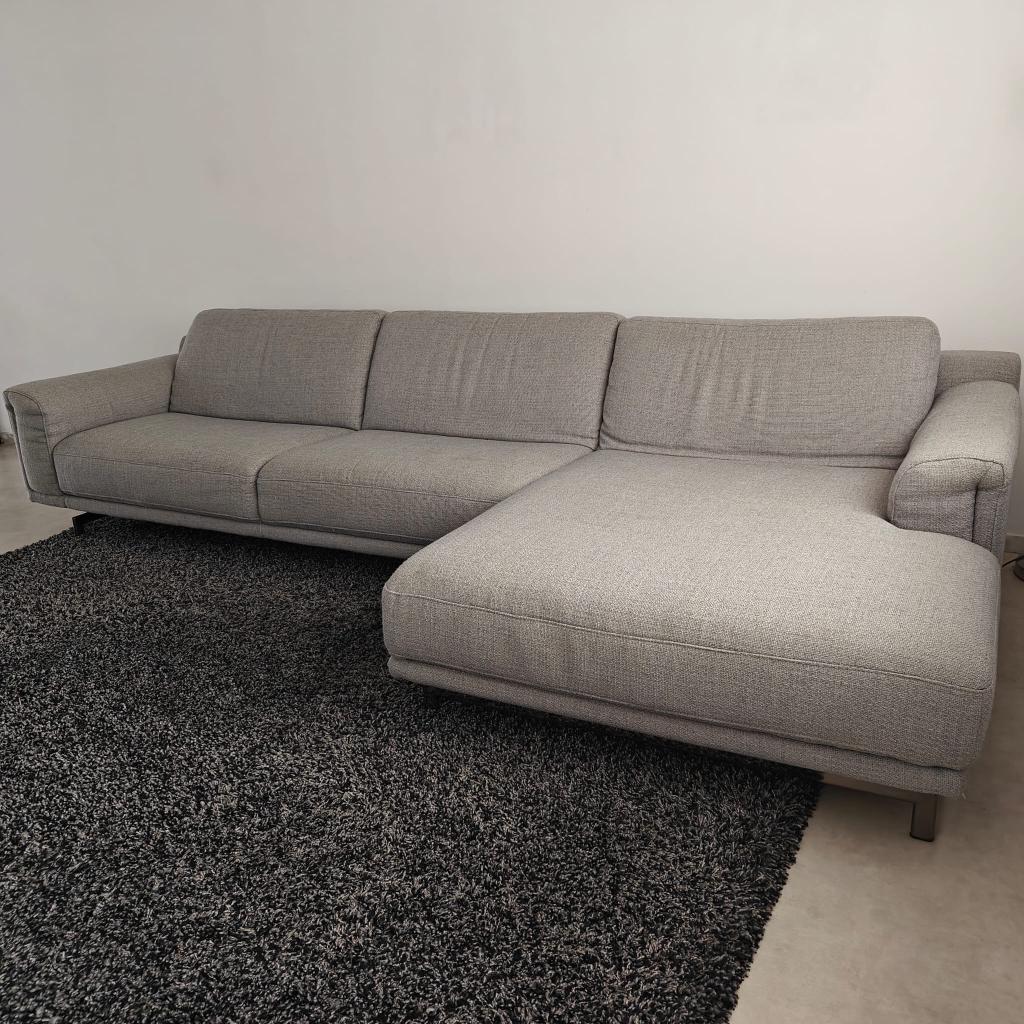 Canapé d'angle Natuzzi gris clair (Alessandro C019), Maison & Meubles, Canapés | Salons, Tissus, Comfort, Quatre personnes ou plus