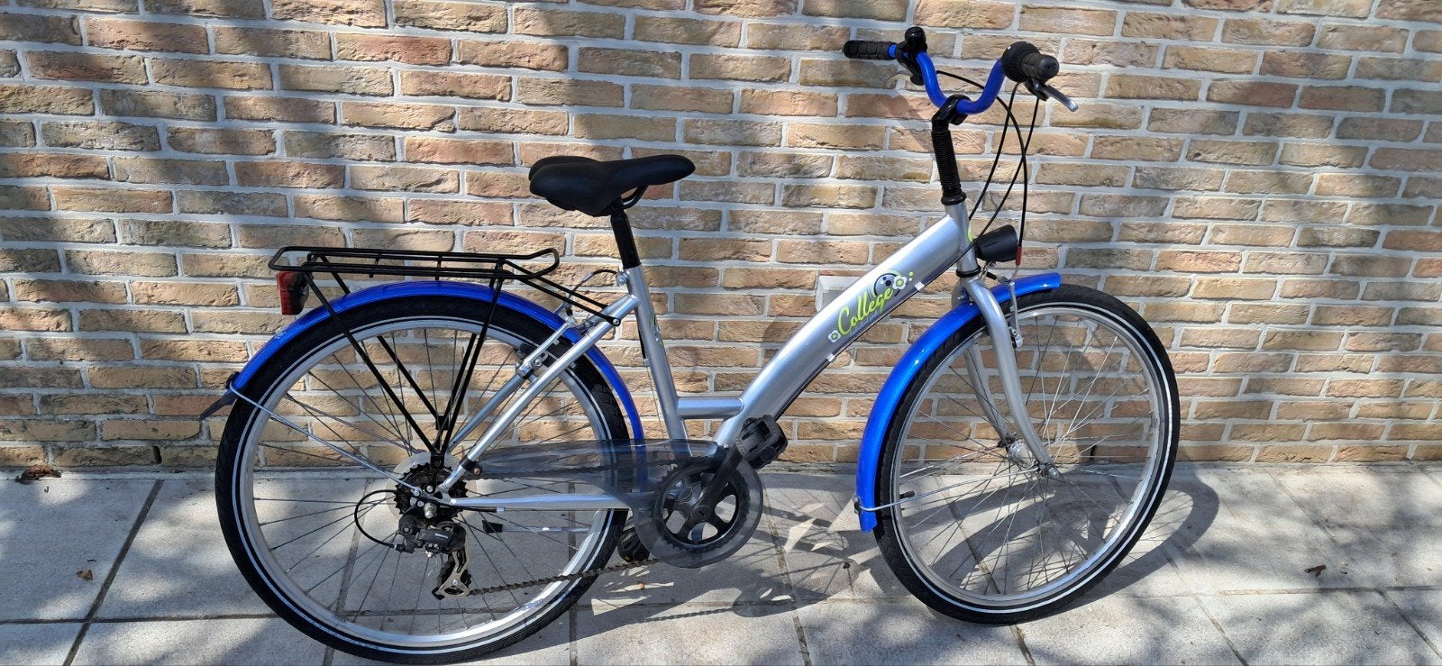 Vélo tendance pour filles, Frein sur jante, 26 pouces ou plus, Enlèvement, BikeFun Kids (BFK)