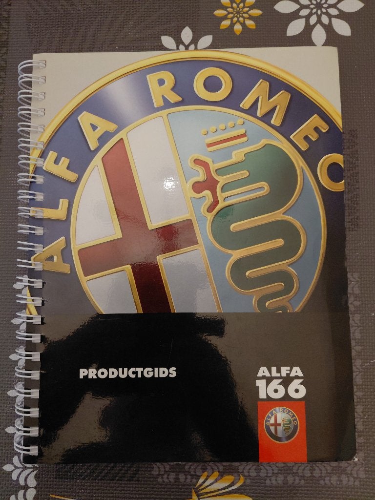 Guide des produits/Manuel de vente Alfa Romeo 166, Enlèvement ou Envoi, Utilisé, Alfa Romeo, Autres moyens de transport