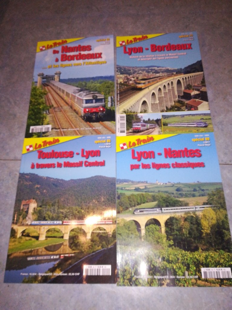 Lot de 4 Revues Hors series "Le Train" ou au choix, Hobby & Loisirs créatifs, Enlèvement ou Envoi, Comme neuf, Livre, Revue ou Catalogue