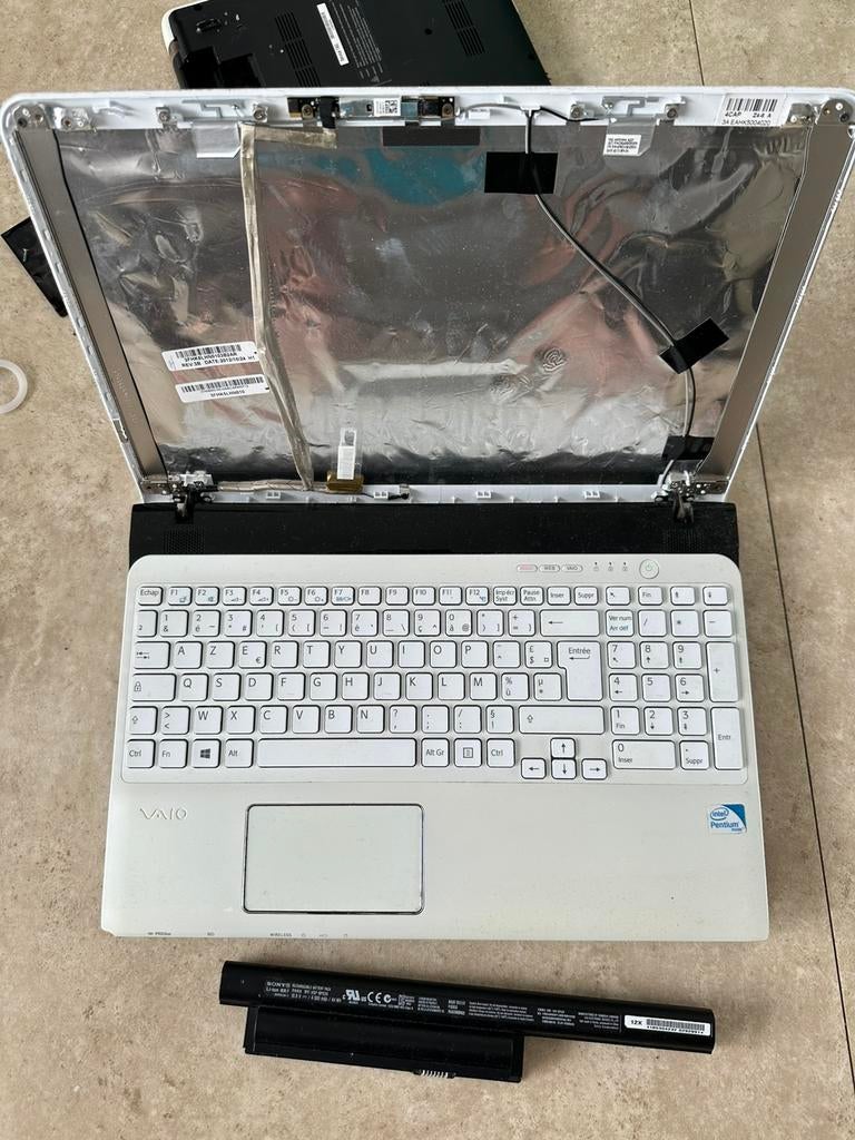 Sony Vaio pour piece, Computers en Software, Windows Laptops, Ophalen, Zo goed als nieuw