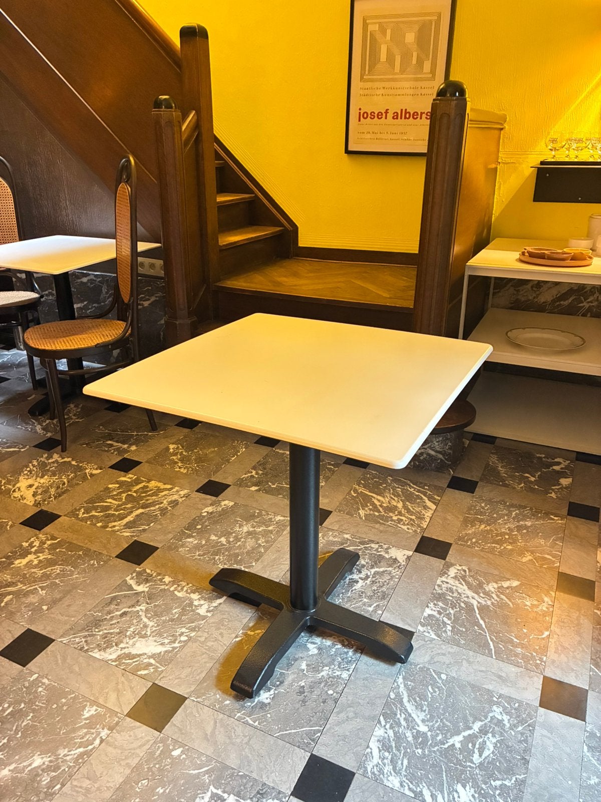 bistro tafeltje 70x70cm 75cm hoog, Huis en Inrichting, Kunststof, 50 tot 100 cm, Vierkant, Zo goed als nieuw