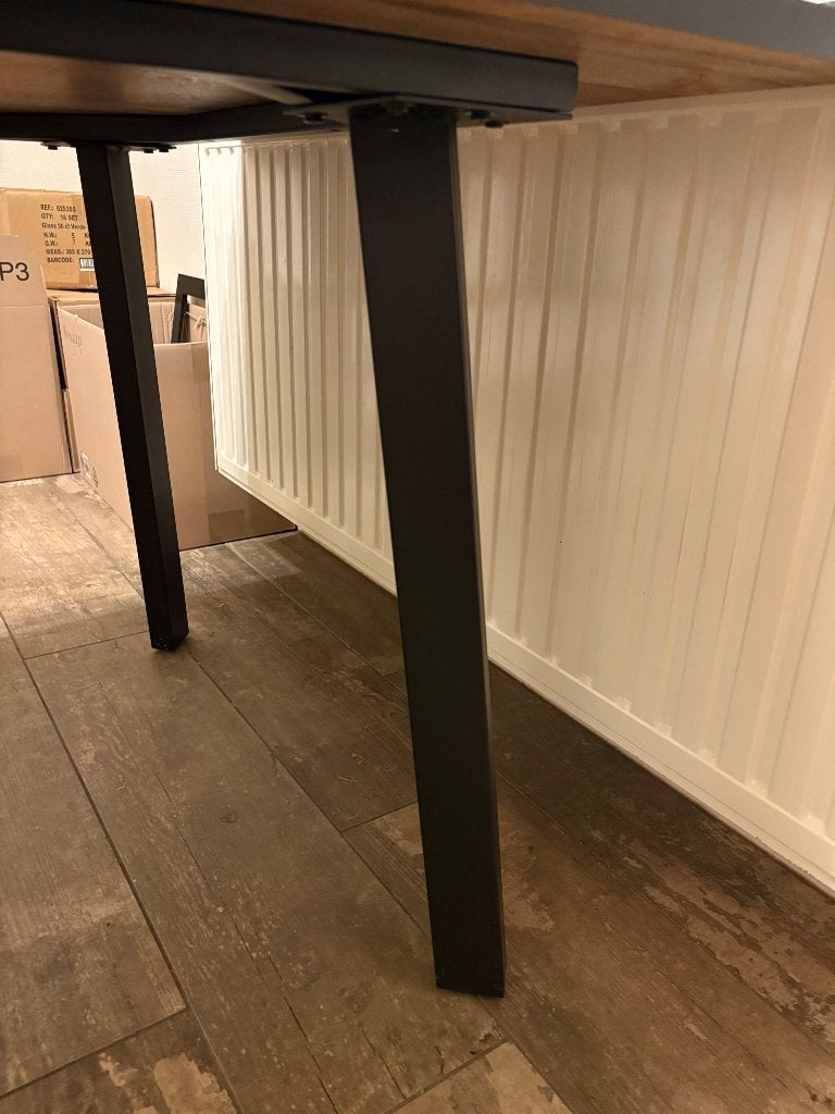 Eetkamertafel met zwarte metalen poten, Ophalen, Gebruikt, 100 tot 150 cm, 150 tot 200 cm