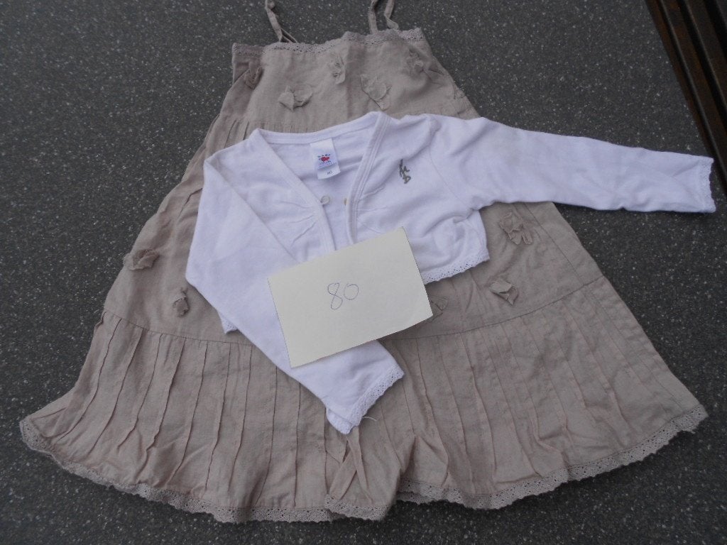 robe avec veste C&A taille 80, Enfants & Bébés, Vêtements de bébé | Taille 80, Utilisé, Fille, Robe ou Jupe, Enlèvement ou Envoi