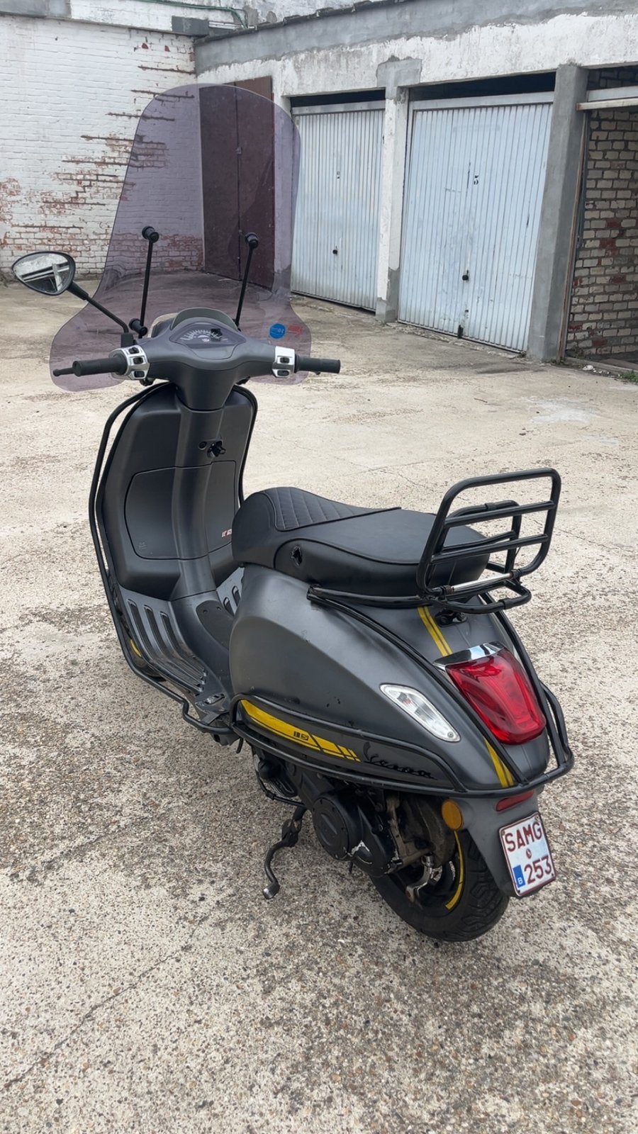 Vespa sprint i-get, Vélos & Vélomoteurs, Enlèvement, Comme neuf