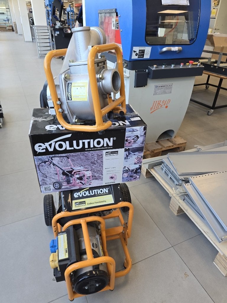 Motor, generator, pomp en hogedrukreiniger, Ophalen, Zo goed als nieuw, Benzine, Evolution