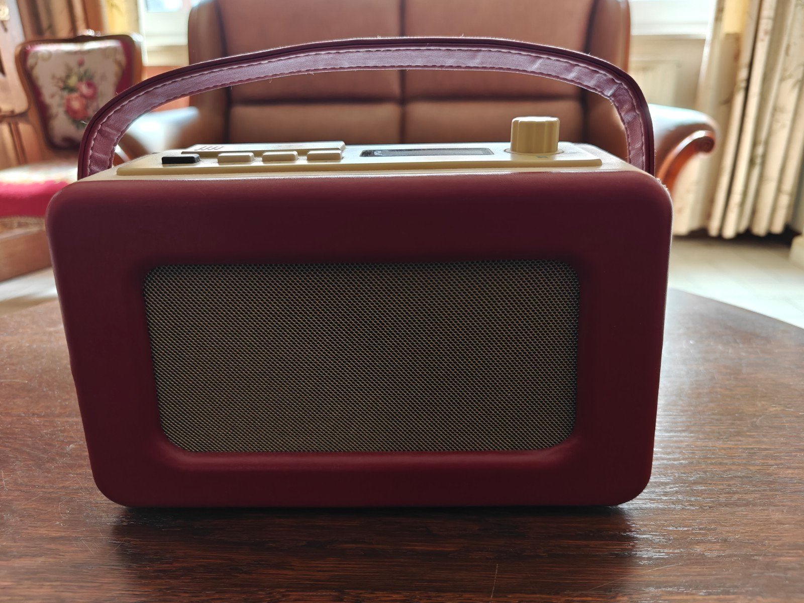 Radio voor mensen met dementie, Enlèvement, Radio