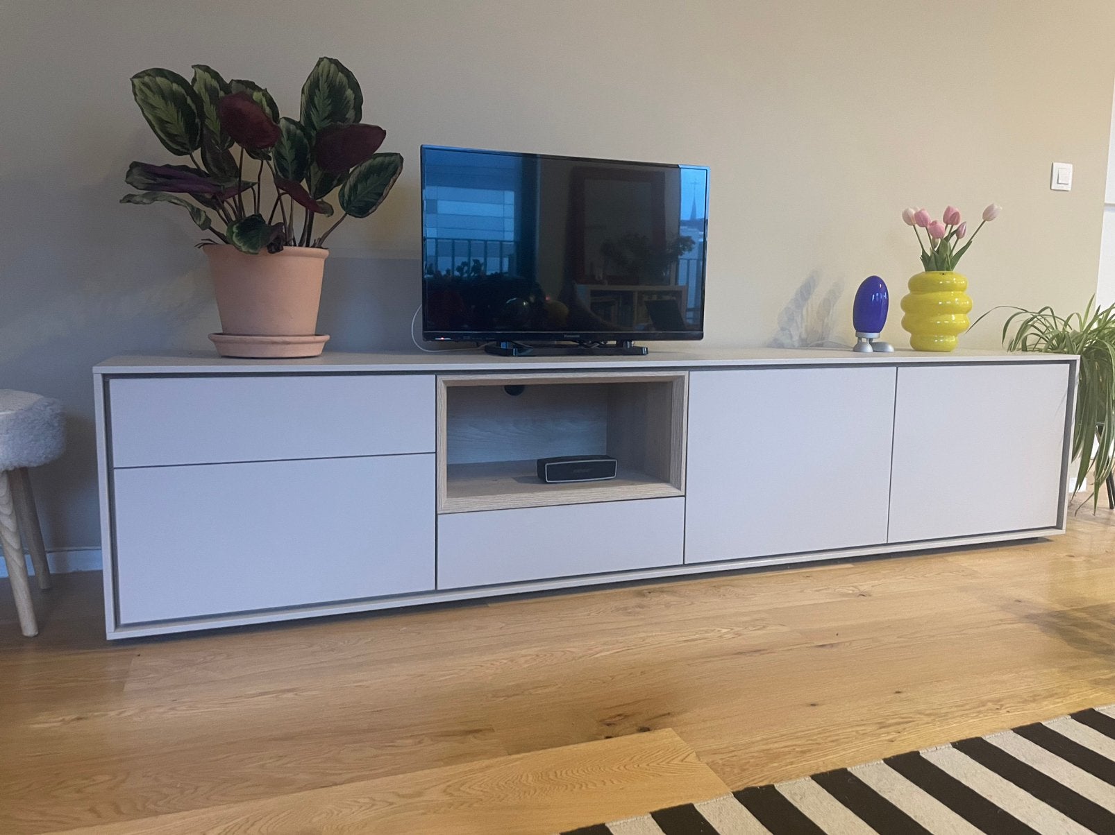 Modern design tv-meubel - beige hout, Maison & Meubles, Enlèvement, Comme neuf