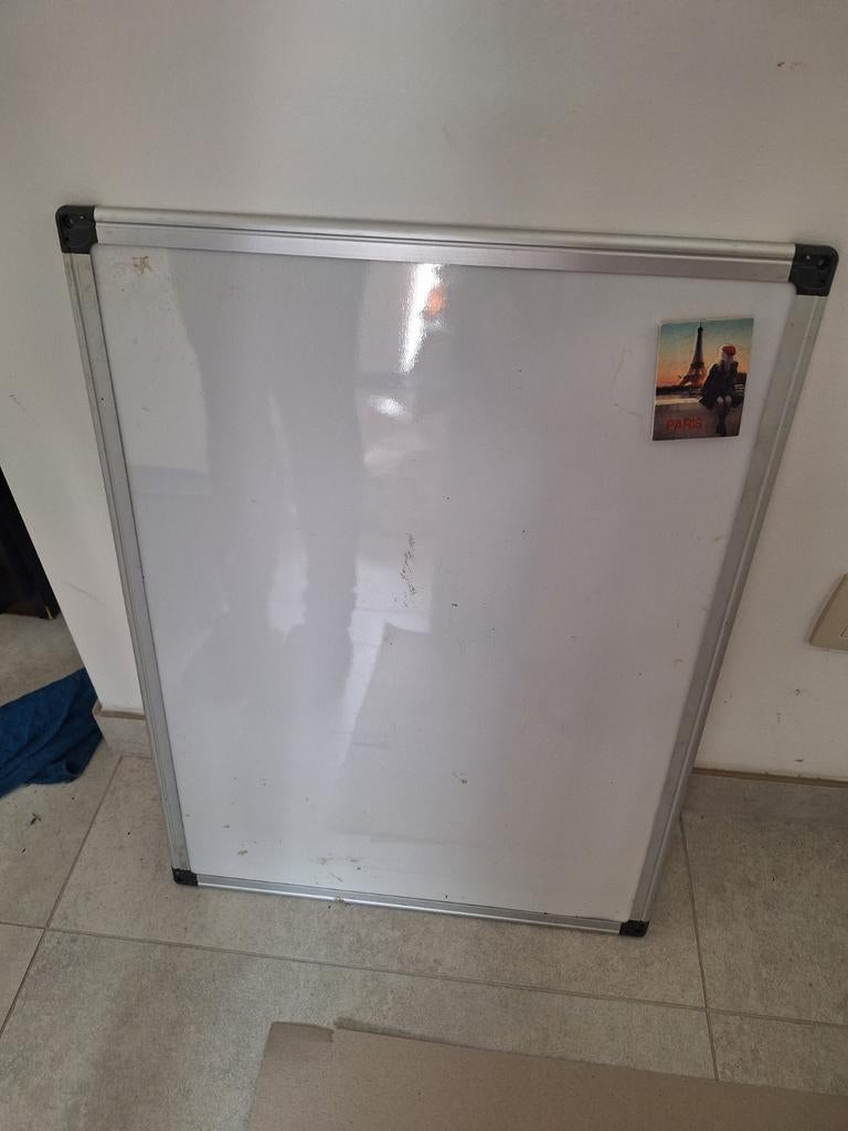 Tableau magnétique, Enlèvement