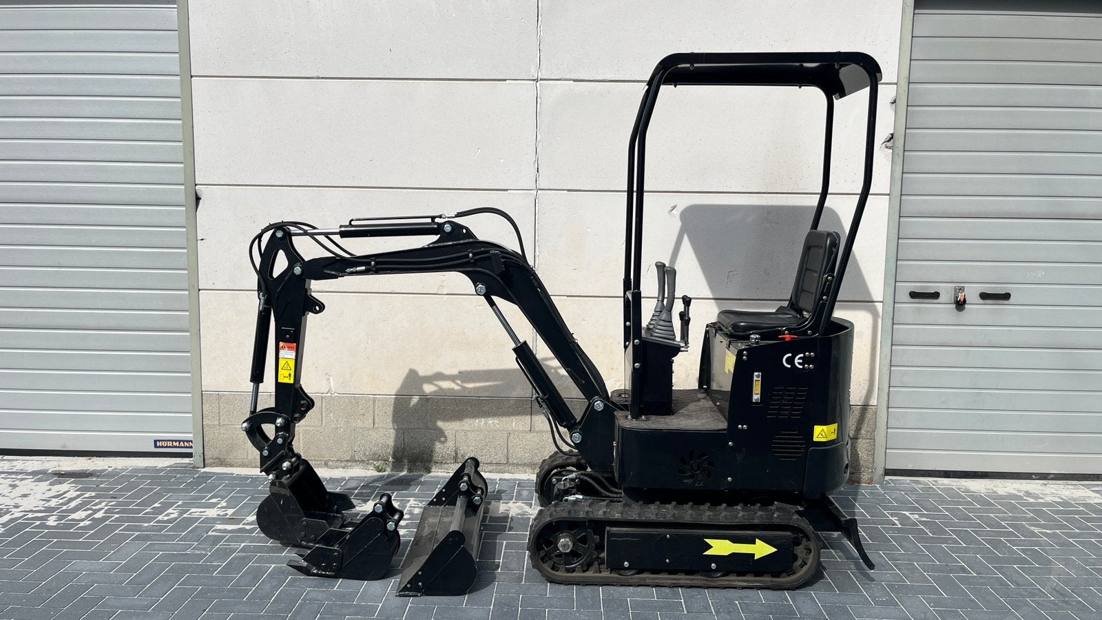 Minipelle DM10, moteur diesel 7 kw Euro 5, Enlèvement, Excavatrice