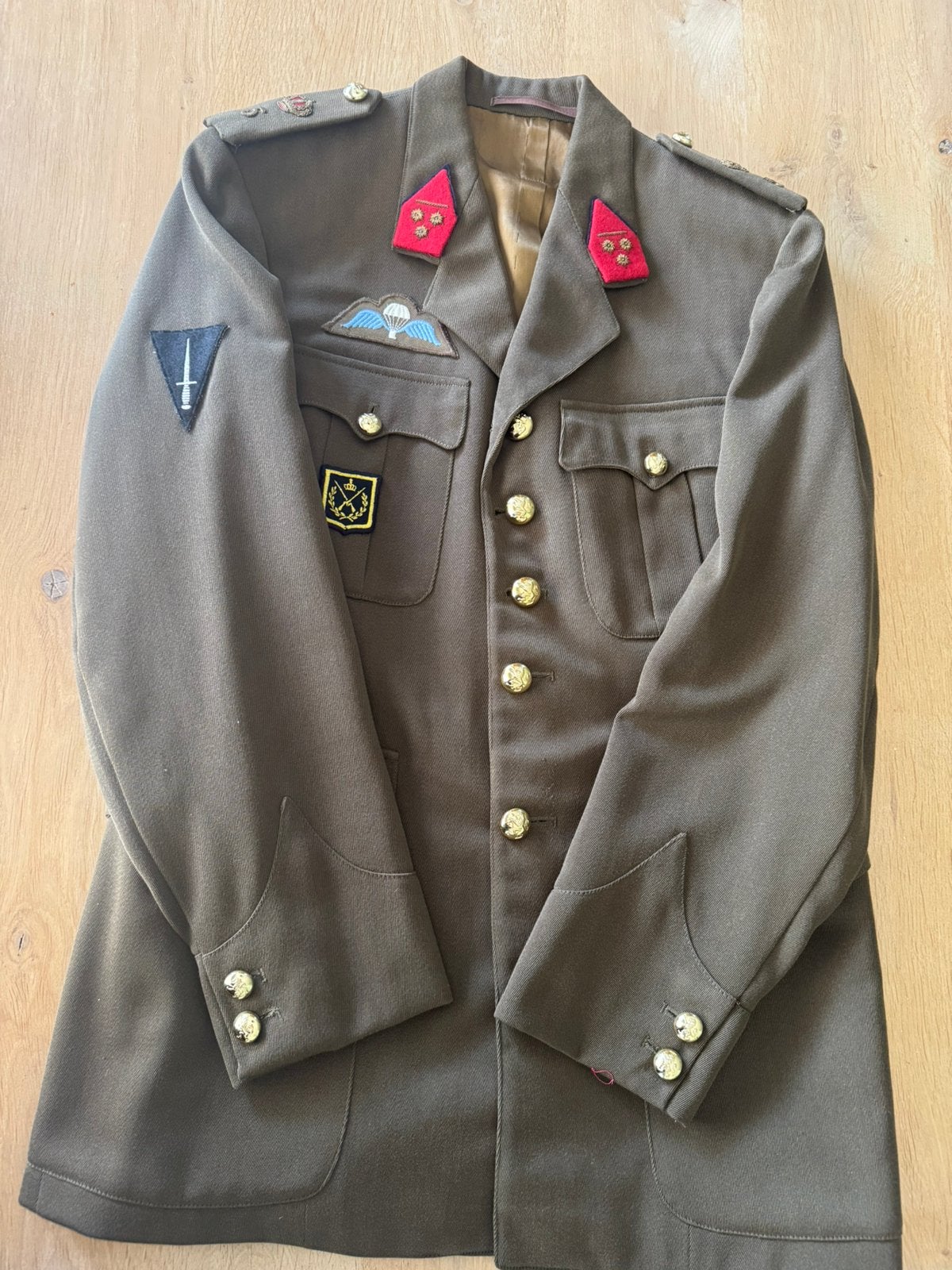 Uniformvest Commander 5e ligne - paracommando, Collections, Envoi