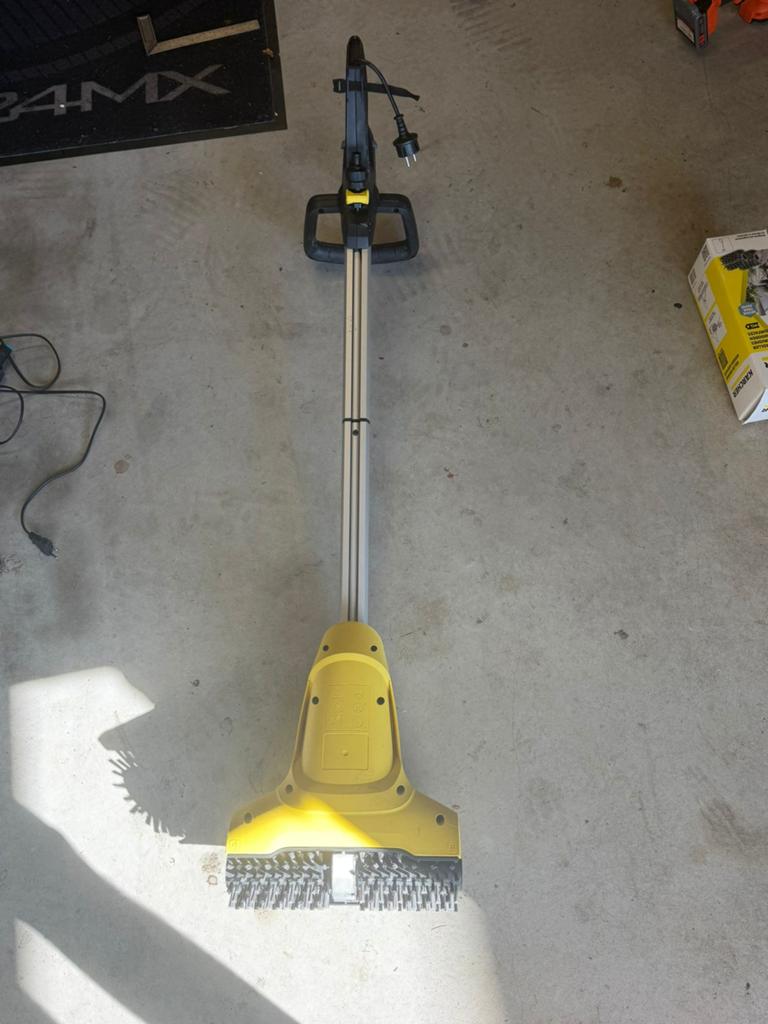Brosse karcher, Bricolage & Construction, Enlèvement, Comme neuf