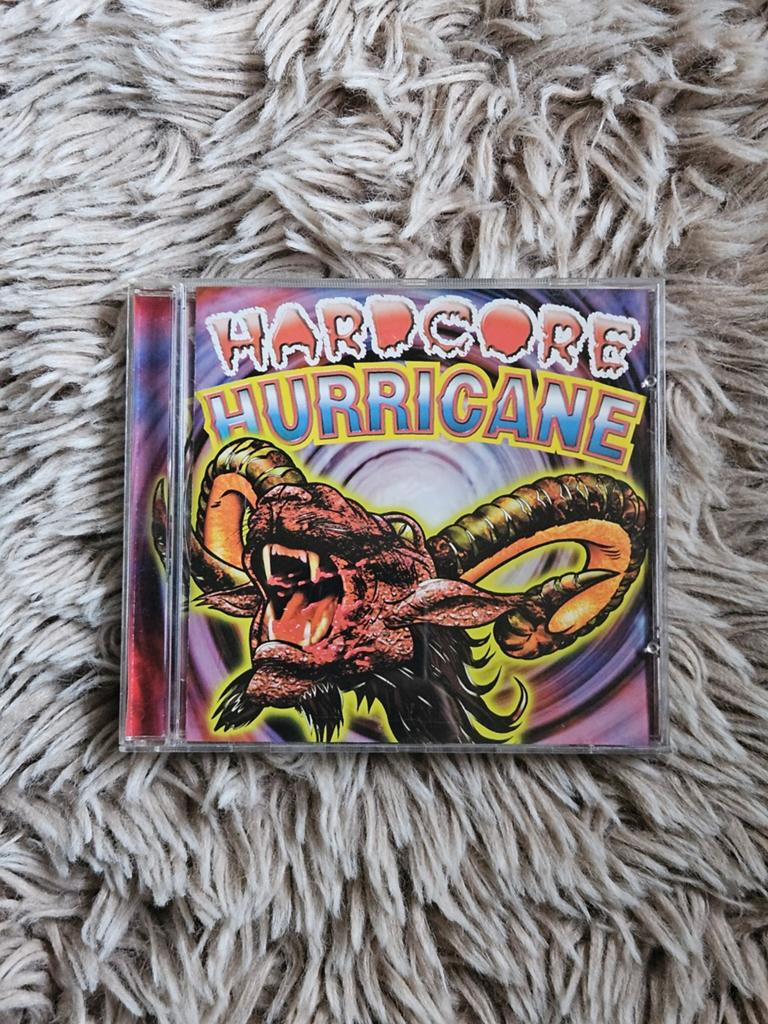 Hardcore Hurricane, Enlèvement ou Envoi