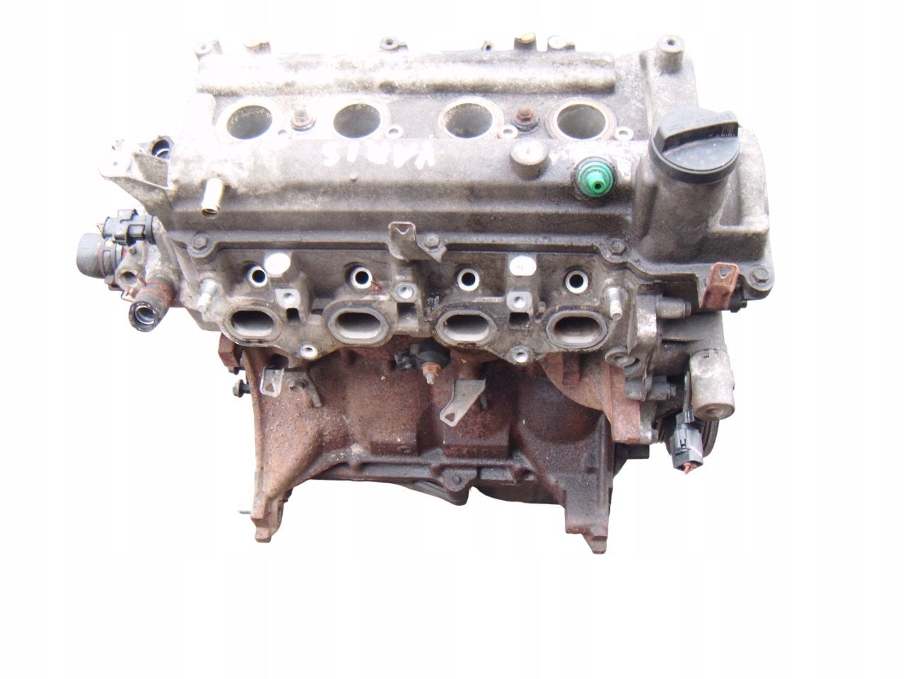 Moteur 1SZFE Nu TOYOTA YARIS, Envoi, Utilisé, Skoda
