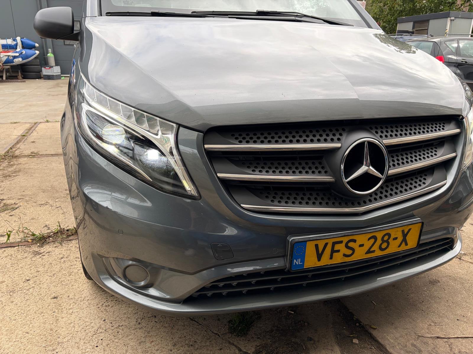Mercedes-Benz Vito 2.1 CDI 100 KW 2020 gris, Autos, 100 kW, Achat, Euro 6, 3 places