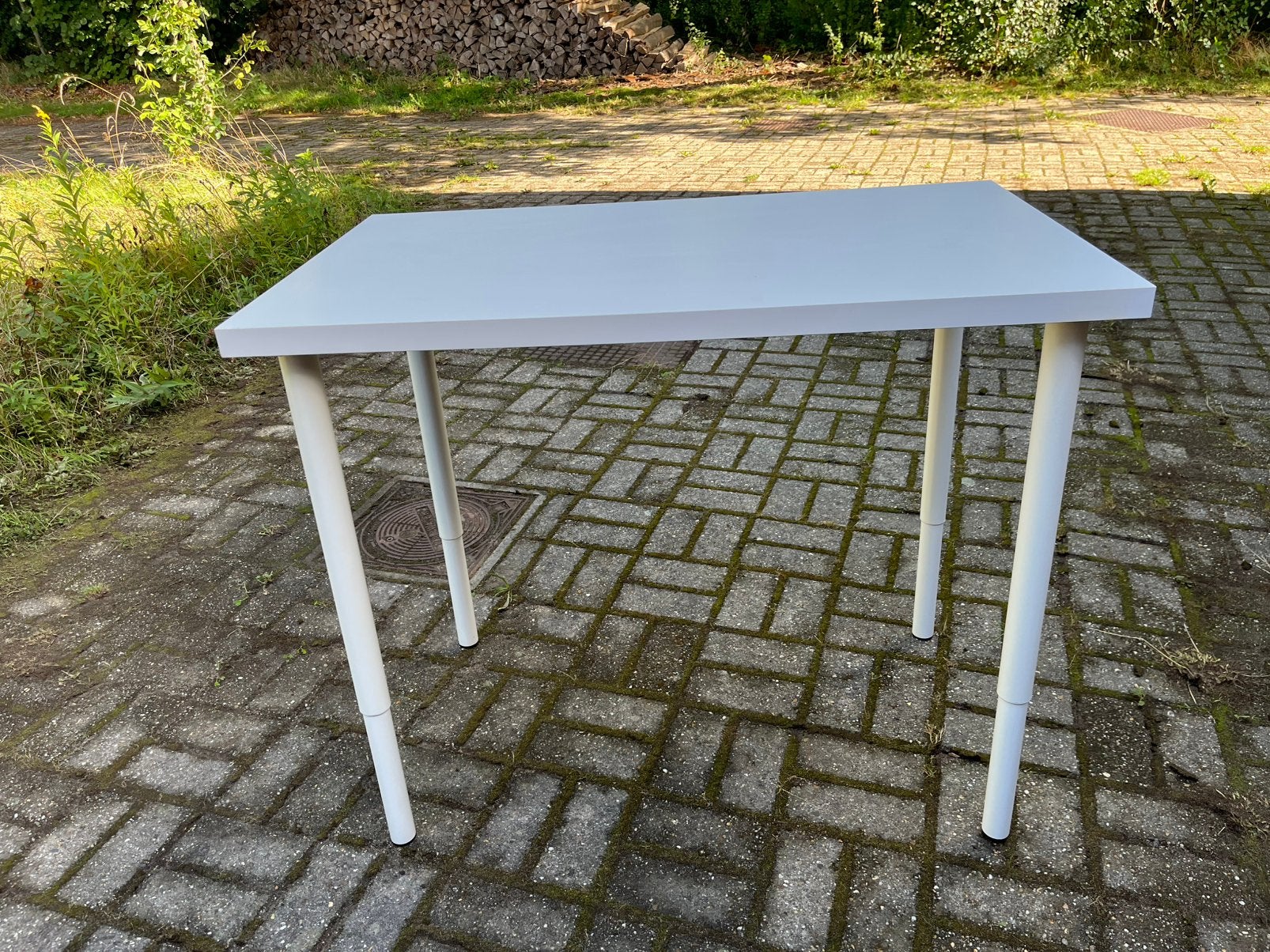 Ikea tafel met verstelbare poten, Ophalen, In hoogte verstelbaar, Gebruikt