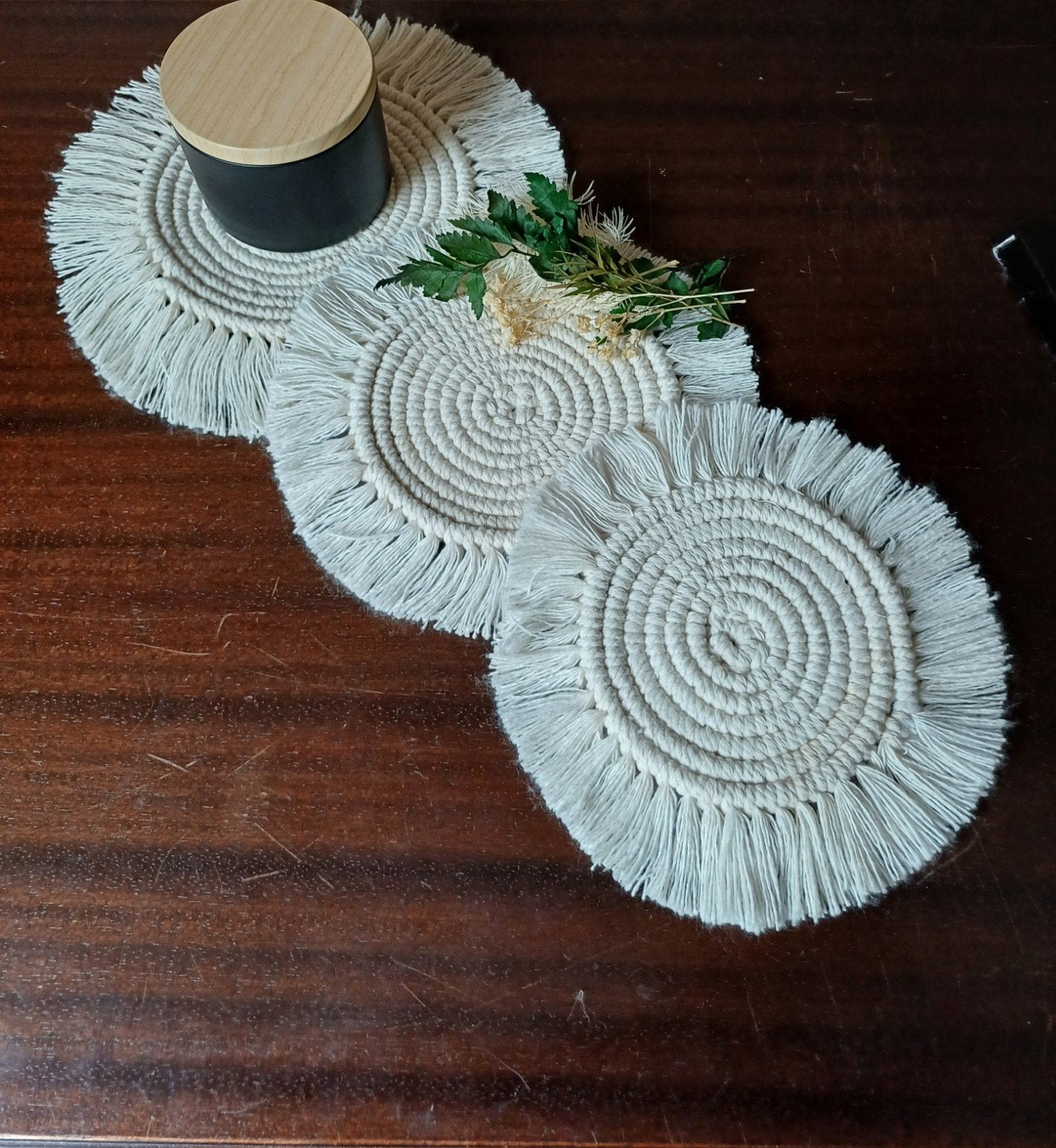 Macramé onderzetter, Huis en Inrichting, Woonaccessoires | Onderzetters, Nieuw, Glasonderzetter, Handgemaakt, Textiel