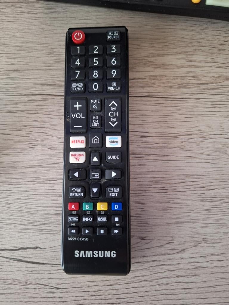 Samsung 70 inch Smart TV, Audio, Tv en Foto, Afstandsbedieningen, Tv, Ophalen