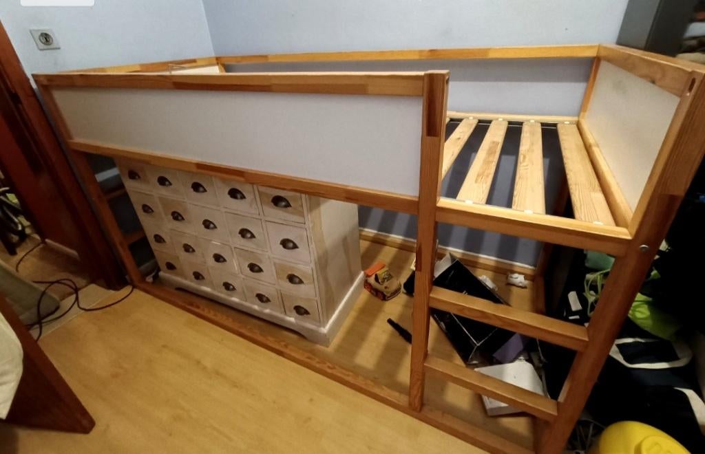 Bed 90 x 200, op 2 manieren plaatsbaar, Ophalen, Gebruikt, 90 cm, Eenpersoons