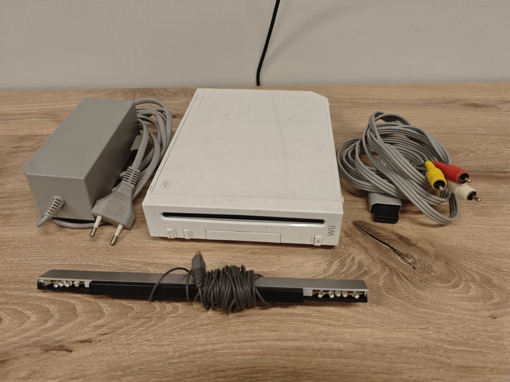 Console de jeu Wii, Consoles de jeu & Jeux vidéo, Enlèvement ou Envoi, Utilisé, Sans contrôleur