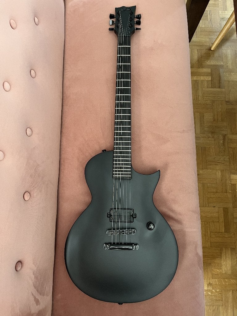 LTD EC Black Metal, Musique & Instruments, Instruments à corde | Guitares | Électriques, Enlèvement, Utilisé, Solid body, Autres marques
