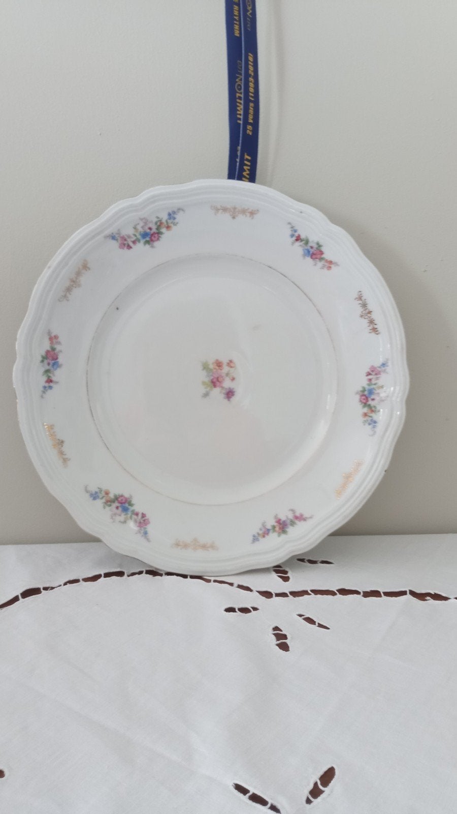 av plateau tarte ou gâteau  vinted année 55 blanc ko mot, Enlèvement ou Envoi