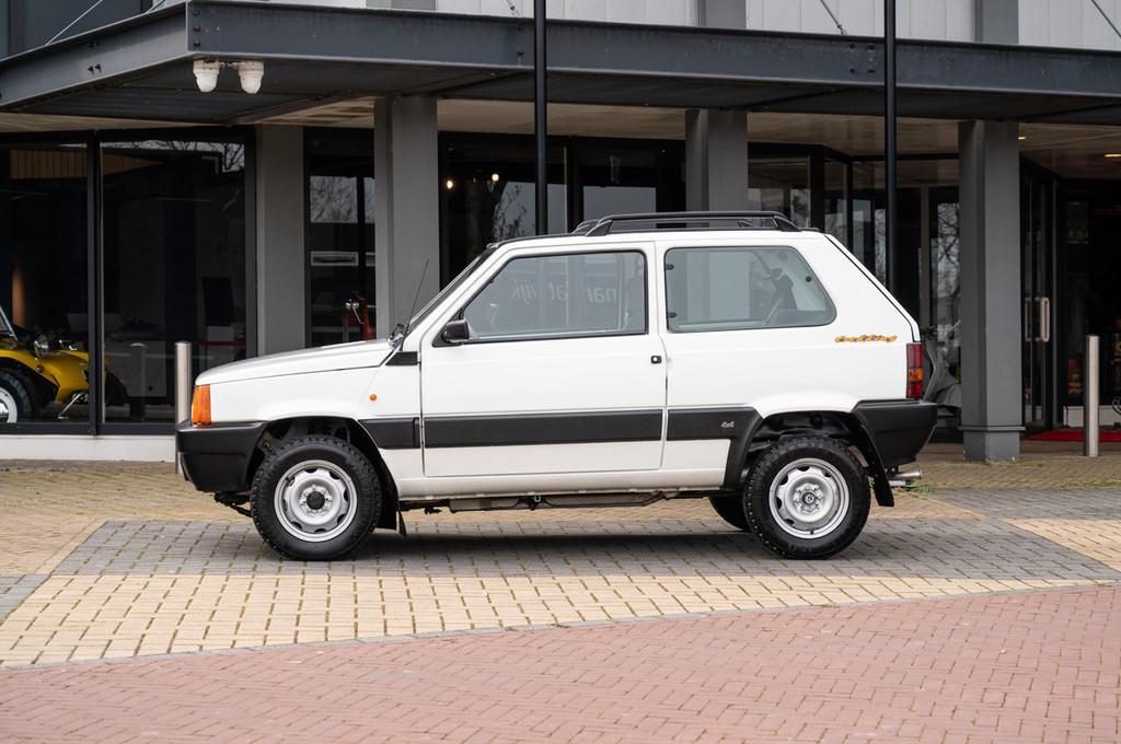 Fiat Panda 1.1 Trekking 4x4 (bj 1998), Auto's, Stof, Overige kleuren, Bedrijf, Blauw