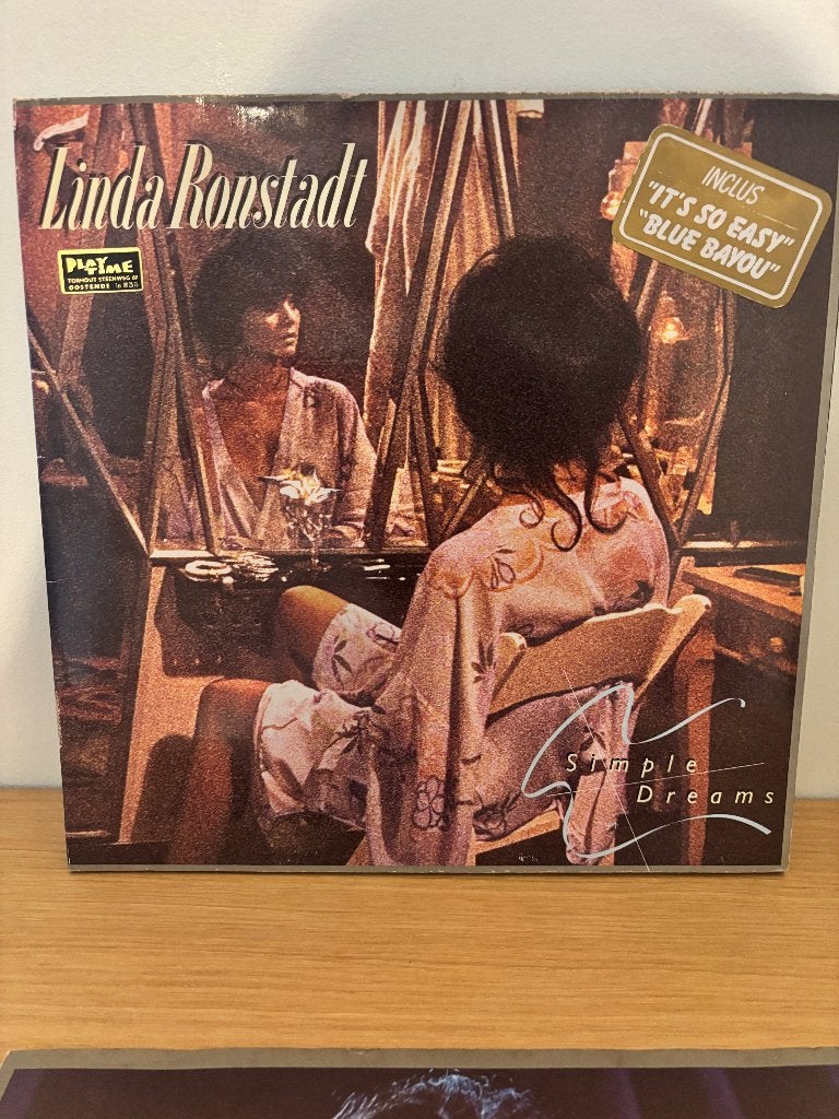 LP - Linda Ronstadt - simple Dreams, Cd's en Dvd's, Vinyl | Rock, LP, Gebruikt, Ophalen of Verzenden, Gatefold hoes