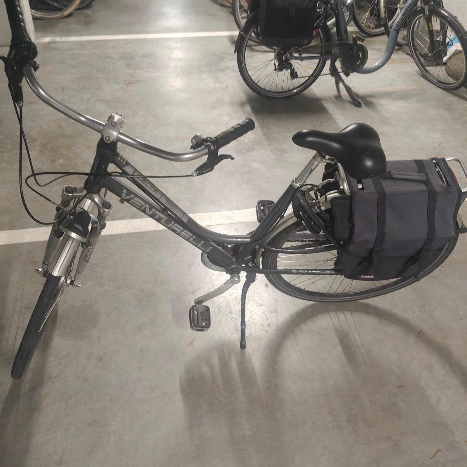 Venturelli damesfiets / stadsfiets, Fietsen en Brommers, Gebruikt, Velgrem, Versnellingen, Ophalen