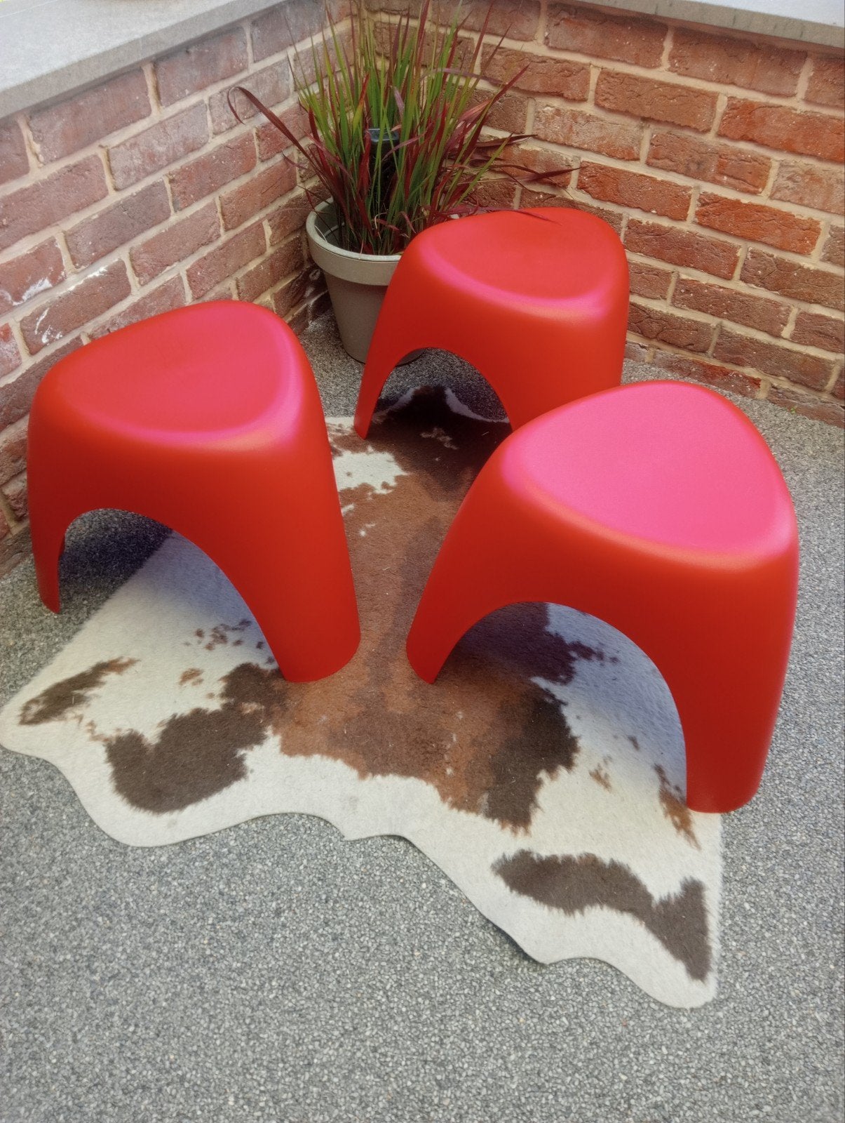 Vitra elephant stool/ kruk ontwerp Sori Yanagi, Ophalen