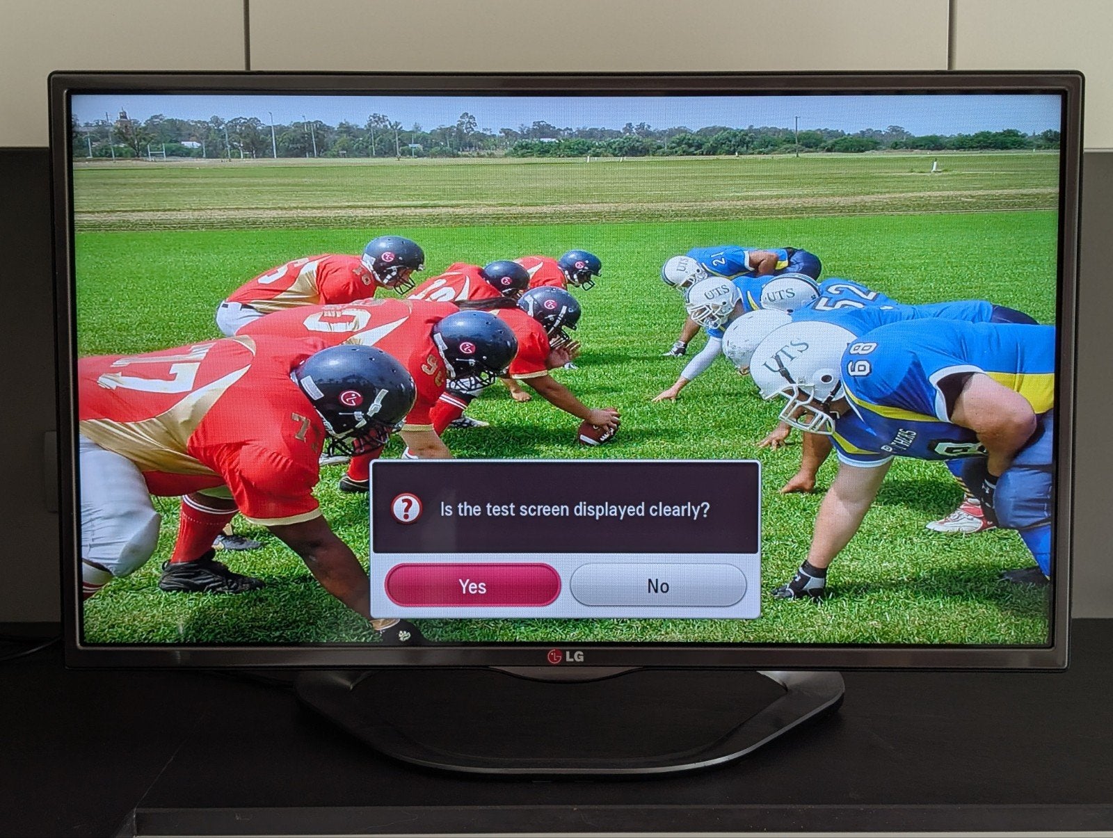 LG 32LA6208 televisie, Ophalen, OLED, Zo goed als nieuw, Minder dan 40 cm