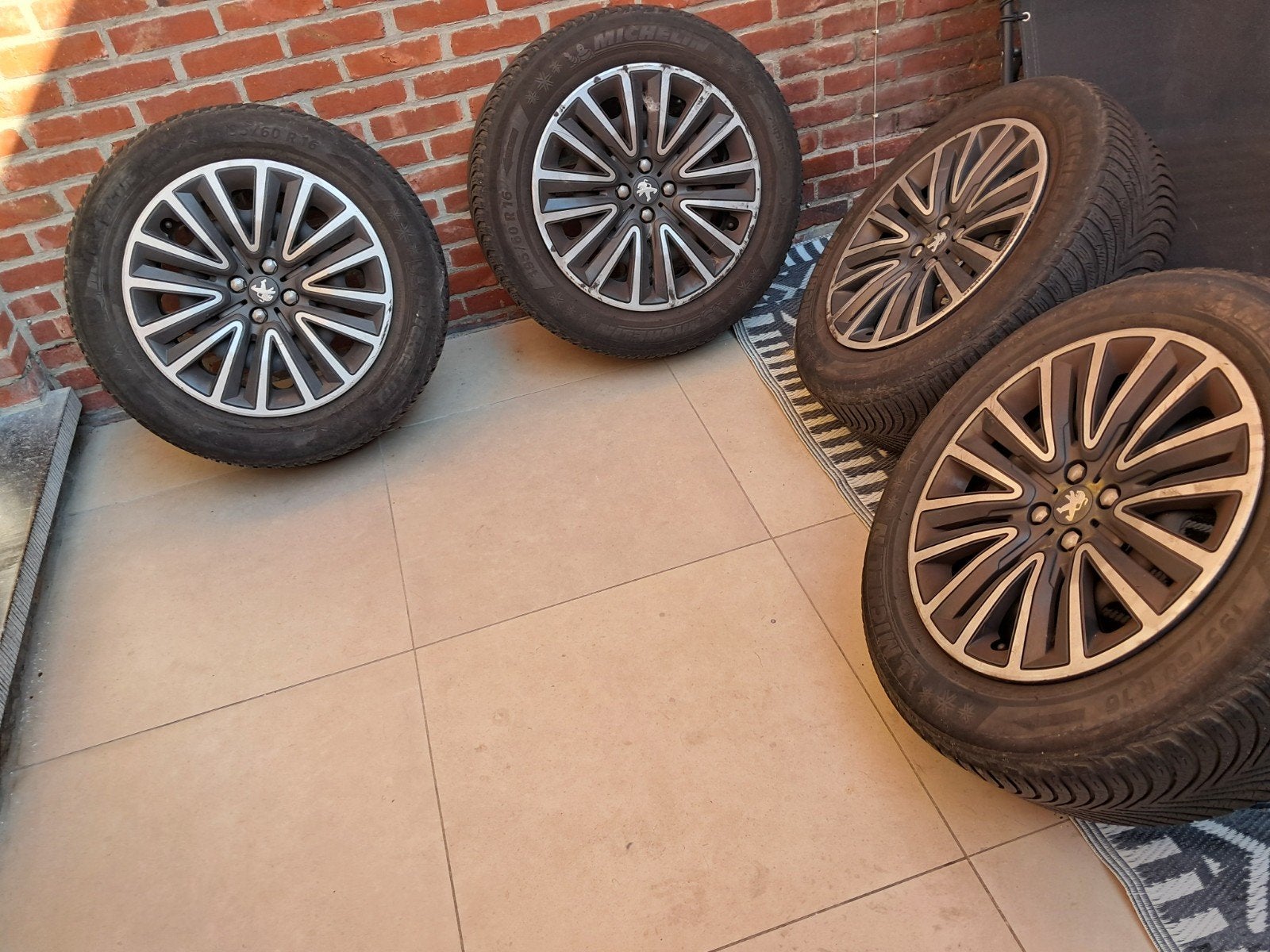 peugeot winterbanden michelin, Autos : Pièces & Accessoires, Pneus & Jantes, Enlèvement, Pneus hiver, Pneu(s)