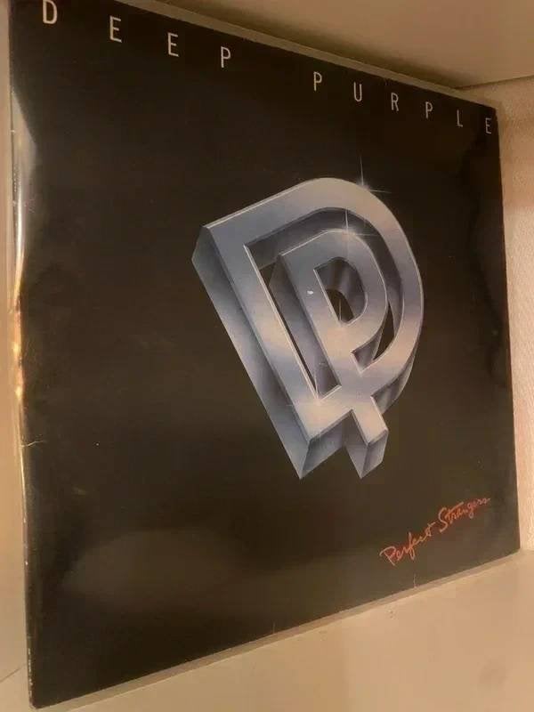 Deep Purple – Perfect Strangers - Netherlands 1984 (J), CD & DVD, Vinyles | Hardrock & Metal, LP, Avec pochette intérieure, Utilisé