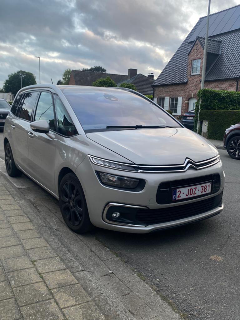 Citroën C4 Spacetourer 1.2 PureTech Shine S, Autos, Citroën, Cuir, Achat, Euro 6, 7 places