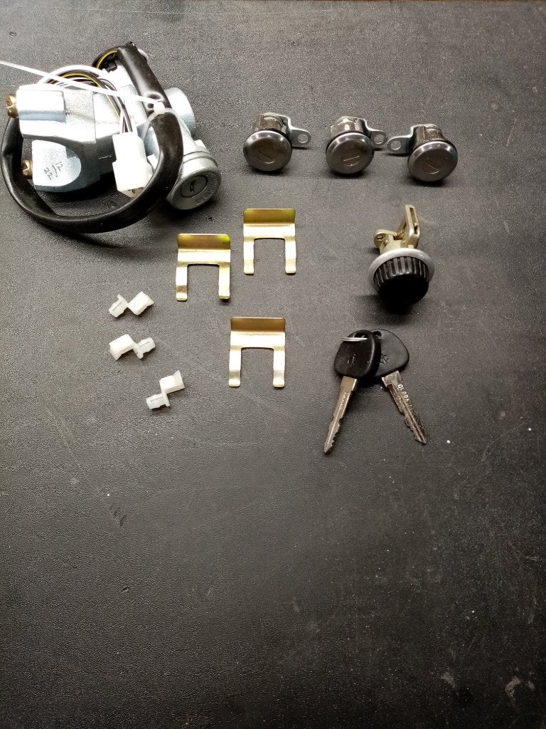 Suzuki sj410 sj413 samurai slotenset, Enlèvement ou Envoi, Neuf, Suzuki