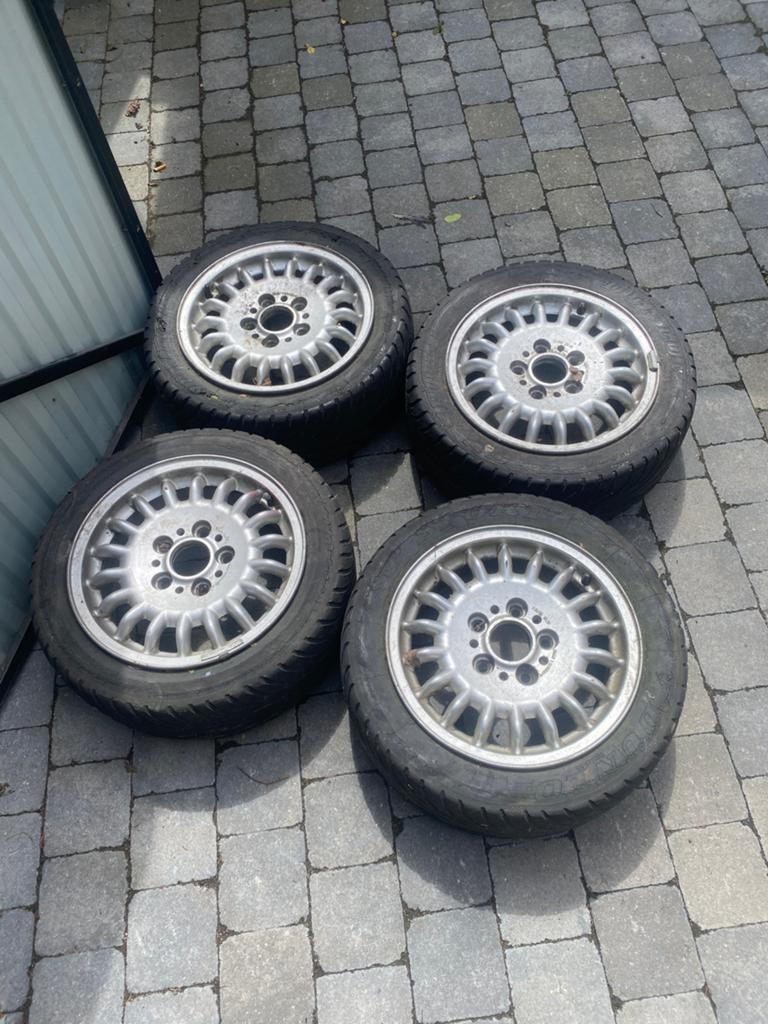 E36 kroonkurk velgen, Ophalen, Zo goed als nieuw