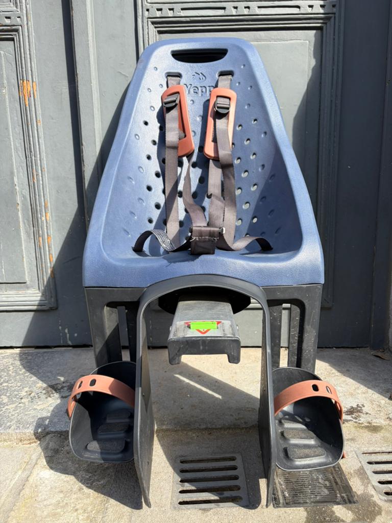 Achterzitje fietsstoeltje Thule Yepp Maxi, Fietsen en Brommers, Ophalen, Gebruikt