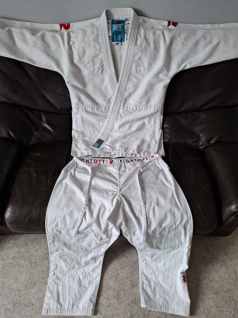 Judo / kimono Fightart Bushi 160 cm - judogi - goede staat, Enlèvement, Porté, Blanc, Fight art