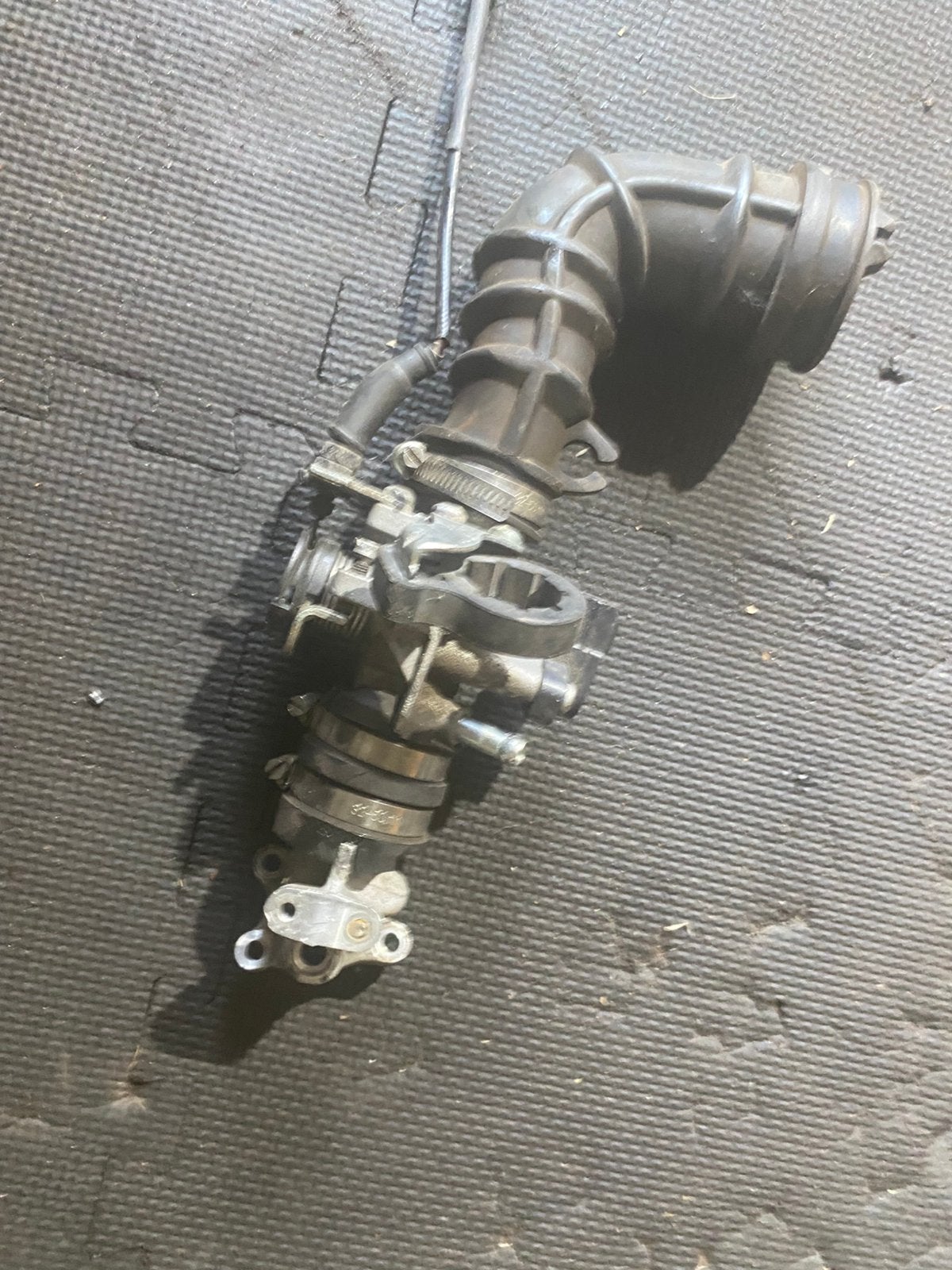 Piaggio zip 4t euro4 carburator met gaskabel, Ophalen
