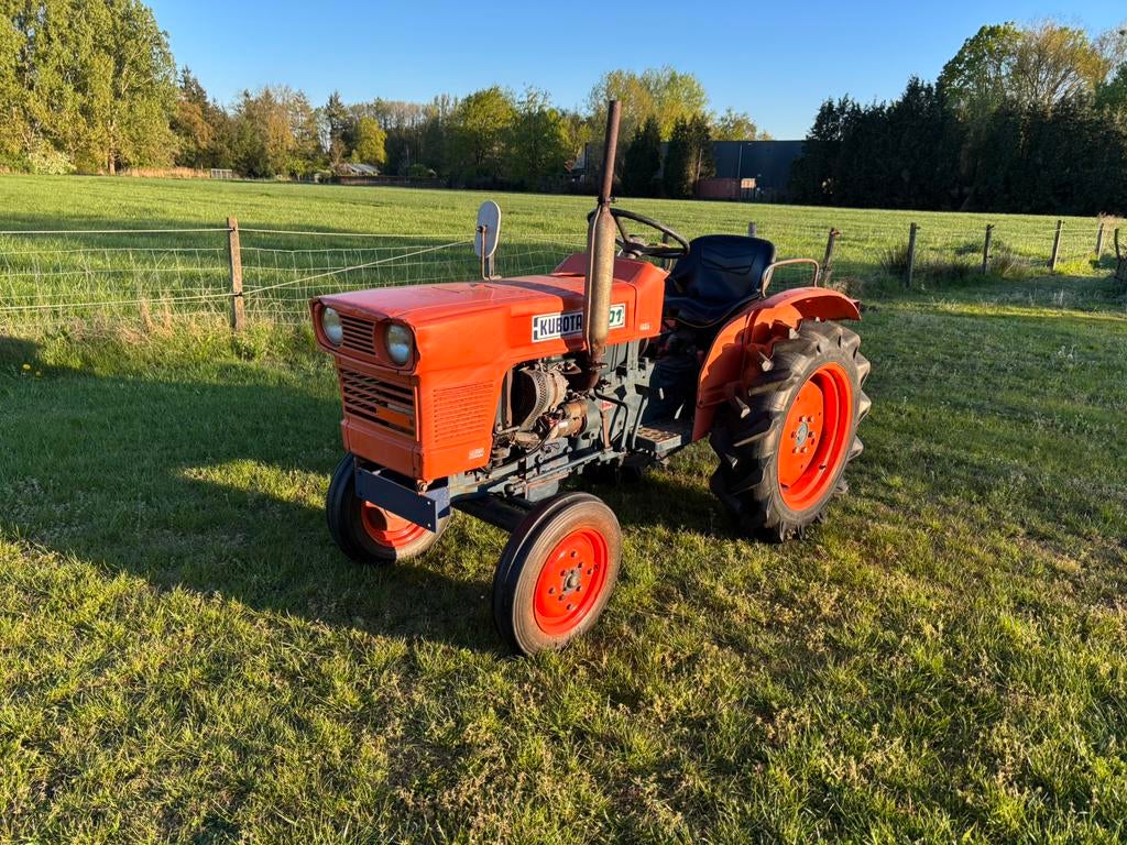 nette Kubota L1501 tractor, Articles professionnels, Agriculture | Tracteurs, Autres marques, Jusqu'à 2500, Jusqu'à 80 ch, Enlèvement