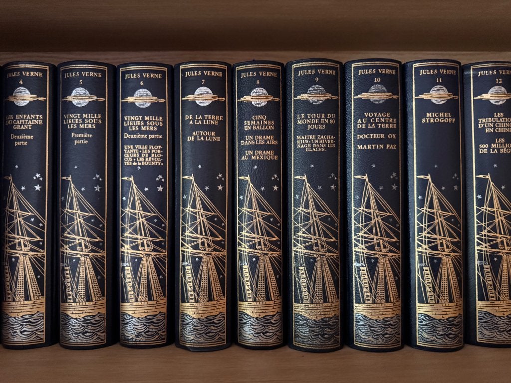 Jules Verne, Voyages Extraordinaires, 32 delen, Bonnot 1976, Antiek en Kunst, Antiek | Boeken en Manuscripten, Ophalen