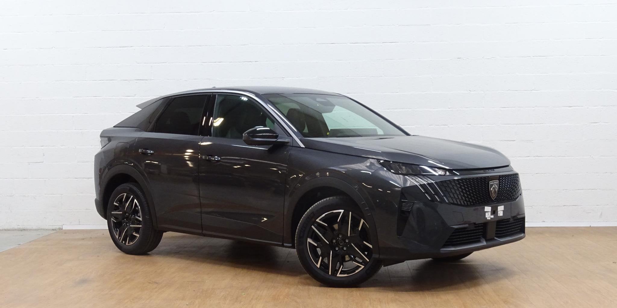 Peugeot 3008 1.2 HYBRID 145 e-DSC6 Allure, Auto's, Stof, Gebruikt, Zwart, 136 pk