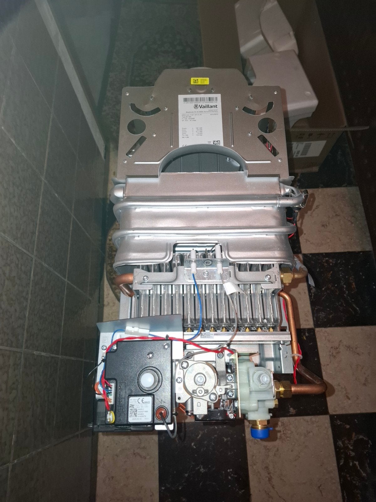chauffe eau Neuf vaillant atmomag gaz bonbonne, Bricolage & Construction, Enlèvement