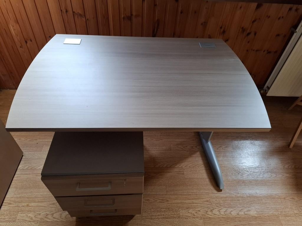 Bureau avec meuble a tirroirs, Enlèvement, Comme neuf